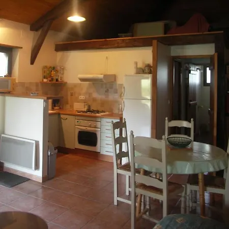 Bergerie De Laugeron 1 Holiday home *